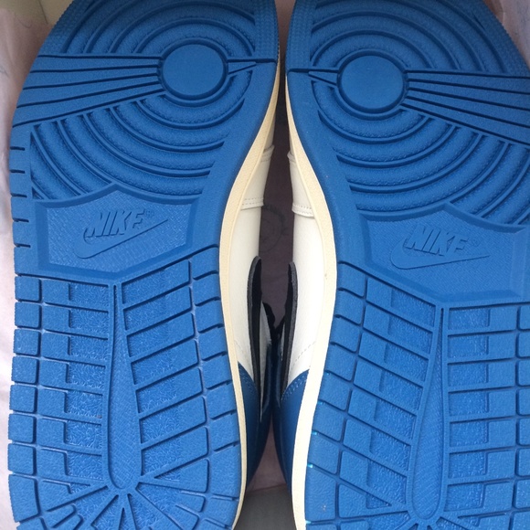 Air Jordan 1 OG TS Fragment Size 9.5 - Picture 8 of 10